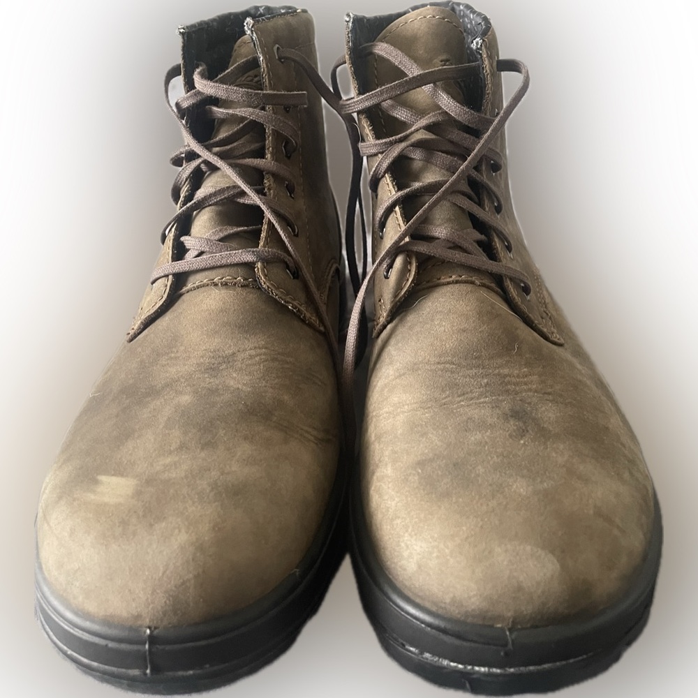 Blundstone Boots Size 10.5 Women